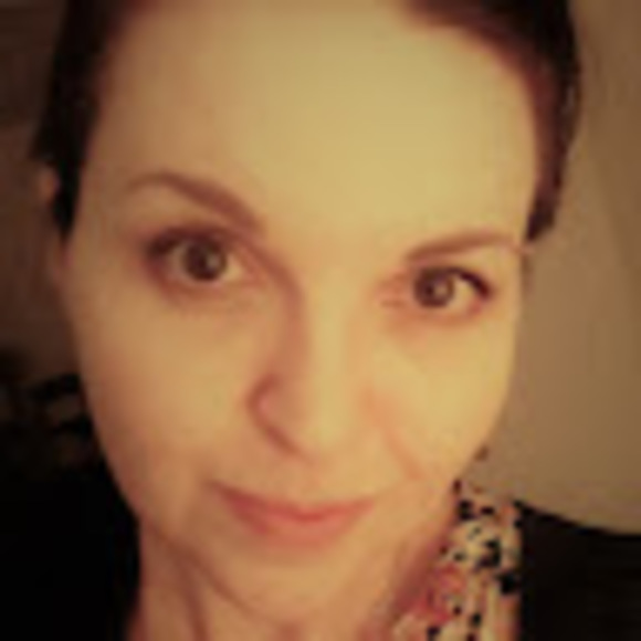 Meet your Posher, Theresa - Picture 1 of 1